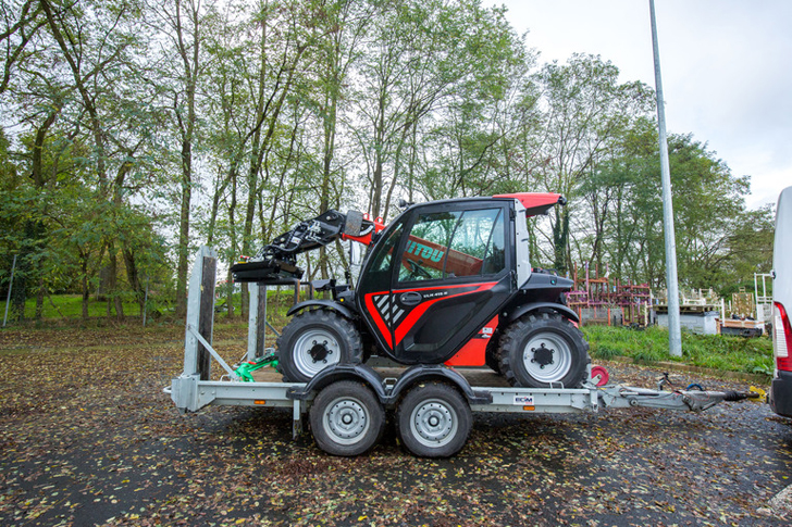 ULM Chariot télescopique transportable sur remorque