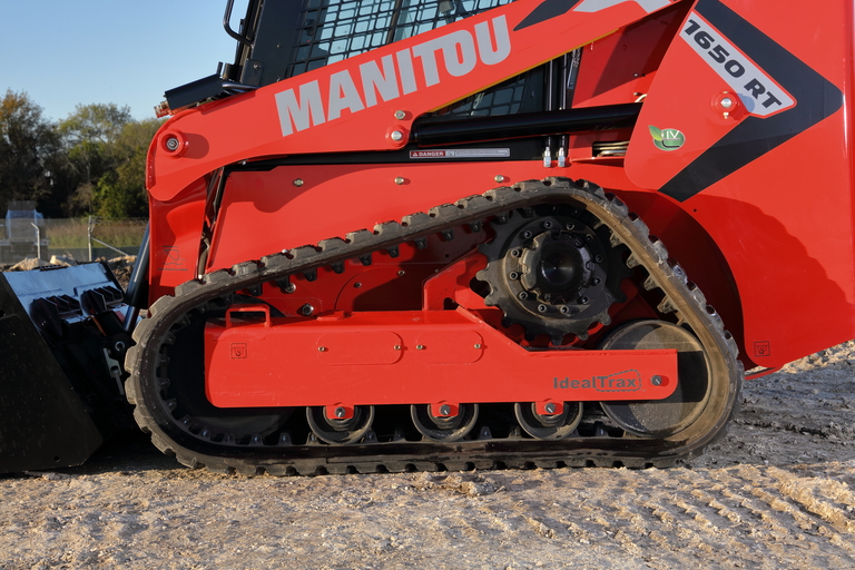 chenilles chargeuse compacte manitou