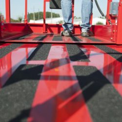 intérieur panier nacelle ciseaux manitou électrique