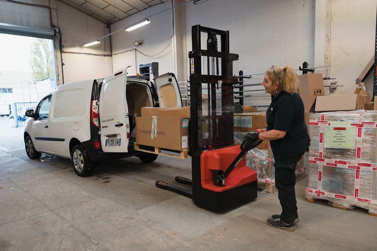 ES gerbeur électrique manitou