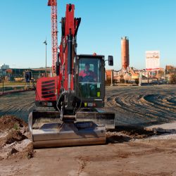 chantier pelle sur pneus yanmar