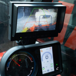 intérieur MLT 625 e