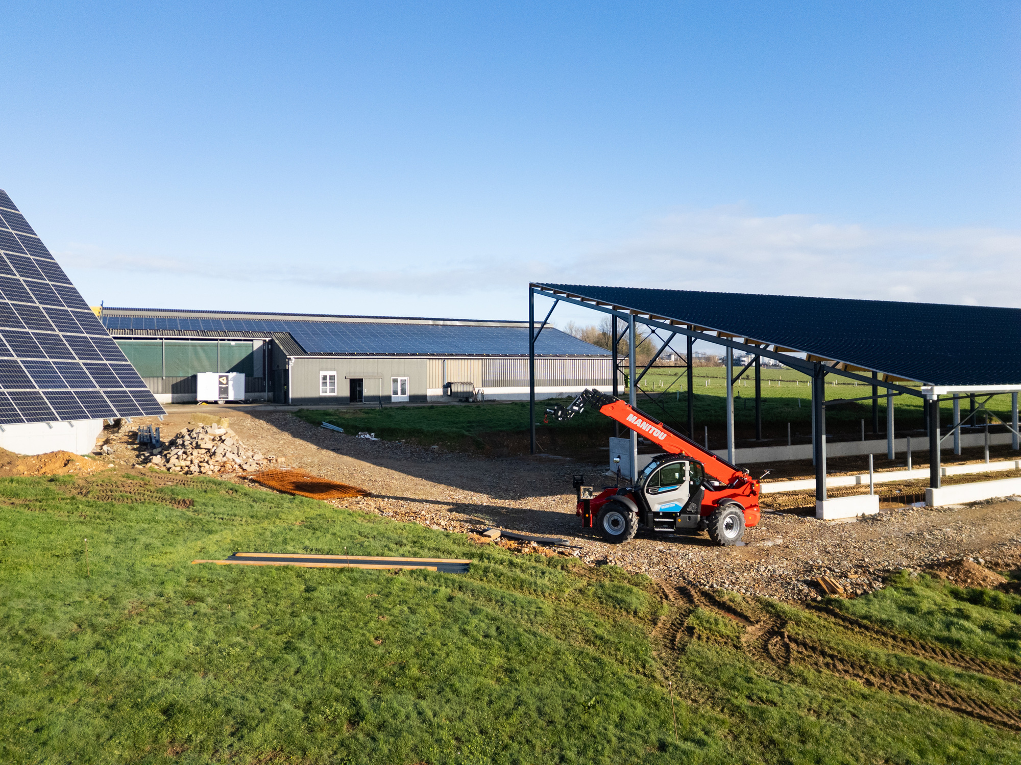 MT grande hauteur électrique manitou