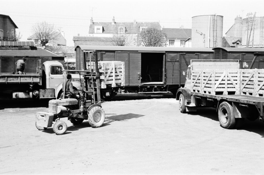 1er chariot élévateur MC 5