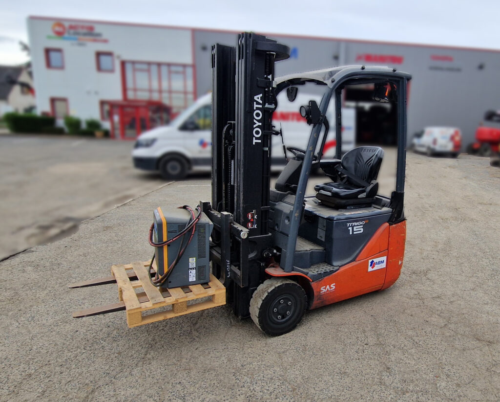 Chariot élévateur électrique toyota occasion